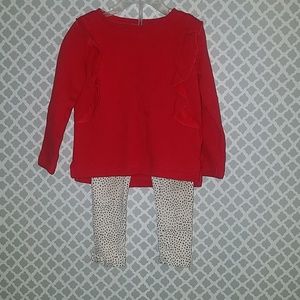 $5 BLOWOUT SALE! 💞 Two Piece Carters Set